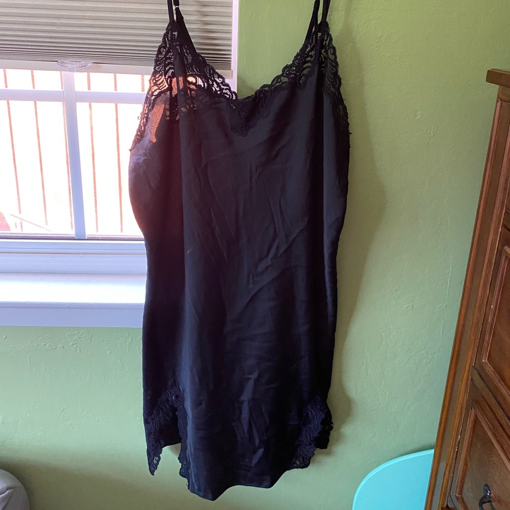 Natori Black Lace Lingerie Slip Dress Gown